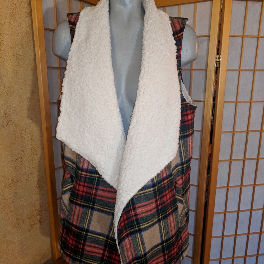 NEW, Maurice's plus size vest, New with tags.